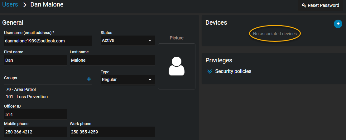 A user profile showing no devices assigned to the user.